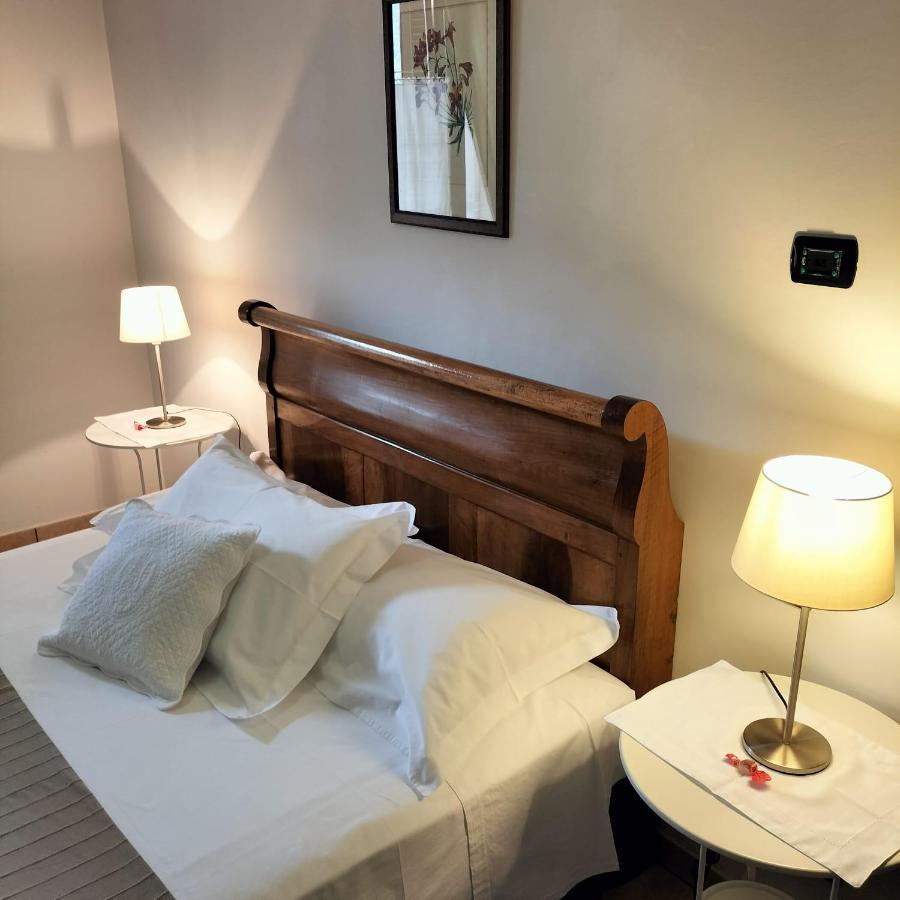 Bed and Breakfast Stella D'Italia Sparone Exterior foto